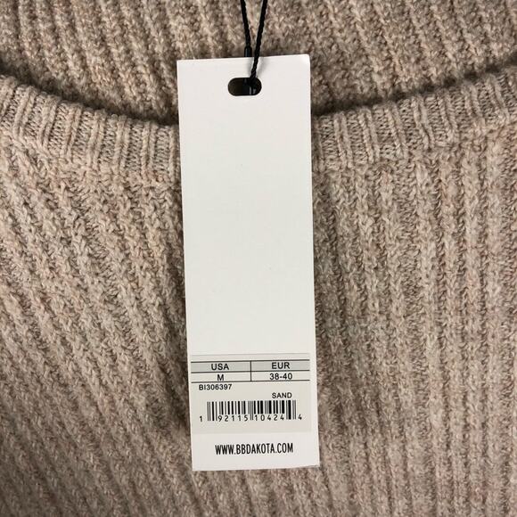 BB DAKOTA Underneath It All Sweater Cream NWT M - Picture 7 of 9